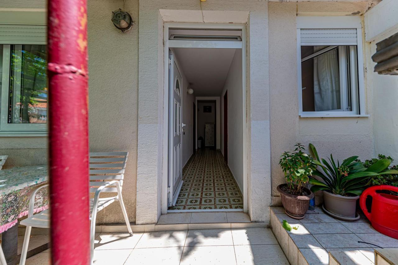 Apartment Knezevic Petrovac ภายนอก รูปภาพ