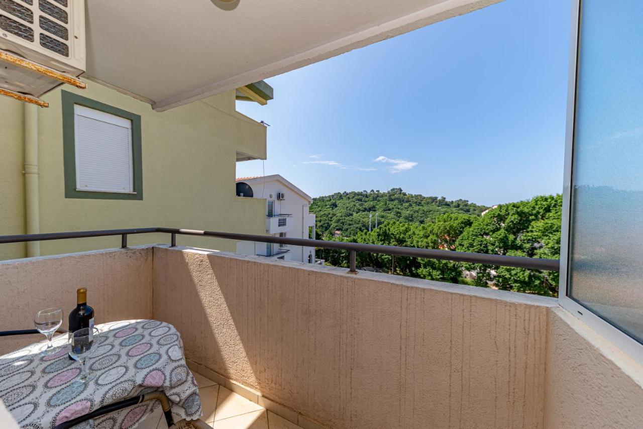 Apartment Knezevic Petrovac ภายนอก รูปภาพ