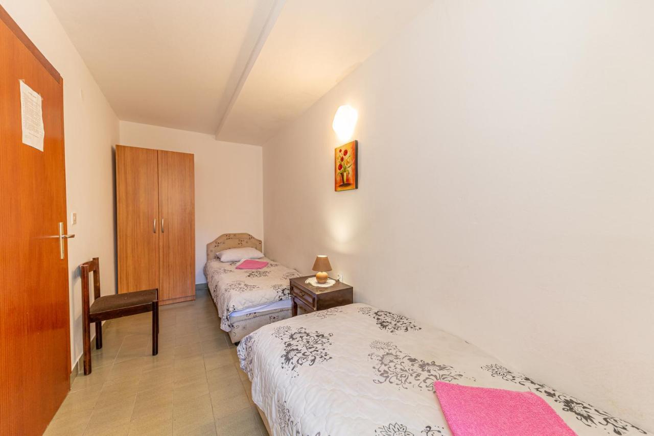 Apartment Knezevic Petrovac ภายนอก รูปภาพ